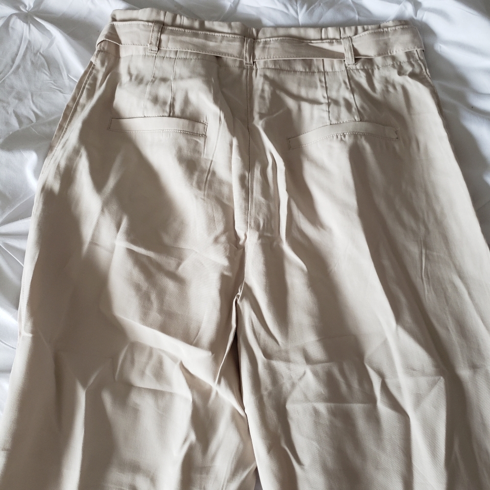 Pants - Picture 4 of 4